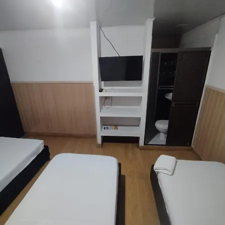 Hostal El Mohan-2